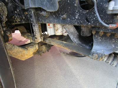 Volvo VNL Right Front Leaf Spring