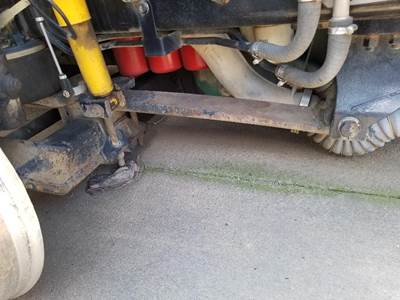 Volvo VNL Right Front Leaf Spring