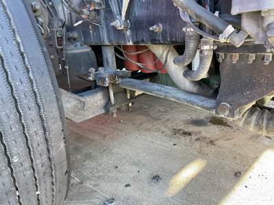 Volvo VNL Right Front Leaf Spring