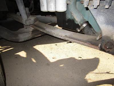 Volvo VNL Right Front Leaf Spring