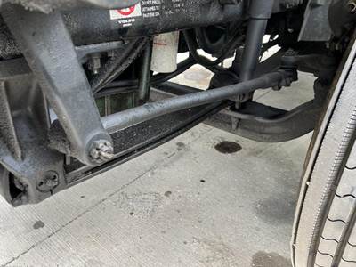Volvo VNL Left Front Leaf Spring