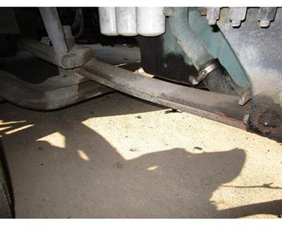 Volvo VNL Right Front Leaf Spring