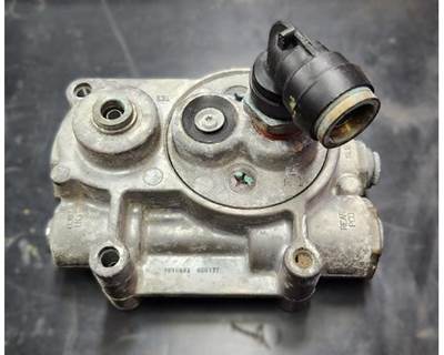 Used Bendix TP-5 Tractor Protection Valve, Part # 5016832