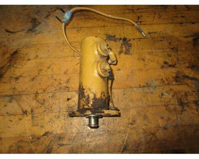 Used Caterpillar 3208 Fuel Shutoff Solenoid