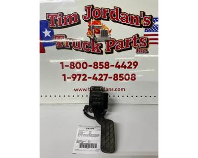 Used Caterpillar Accelerator Pedal w/ Throttle Position Sensor, Part # A01-28162-000 / A01-30769-001