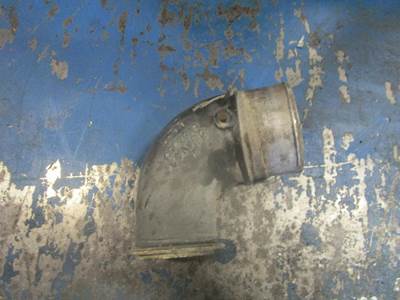 USED CUMMINS N14 AIR INTAKE ELBOW. 
P/N: 3068015