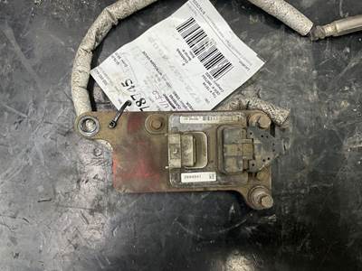USED CUMMINS NITROGEN OXIDE SENSOR. 
P/N: 3687334
