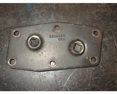 USED CUMMINS WATER HEADER COVER P/N: 3038983