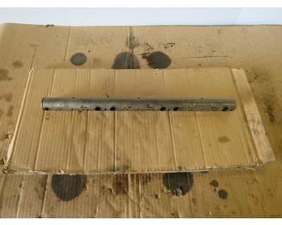 Used Cummins ISX Rocker Shaft, Part # 3683310