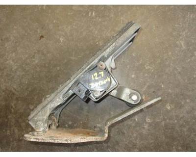 USED DETROIT 12.7L ACCELERATOR PEDAL WITH THROTTLE POSITION SENSOR. 