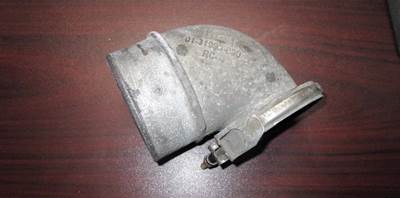 USED FREIGHTLINER CHARGE AIR COOLER ELBOW. 
P/N: 01-31993-000