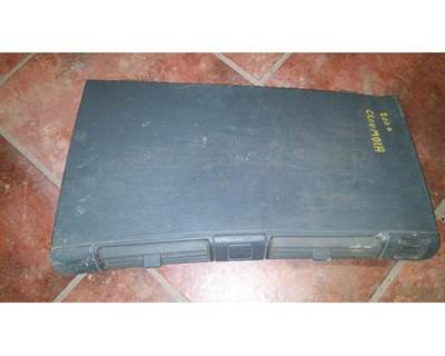 USED FREIGHTLINER CENTER COVER. P/N: A18-45691-000