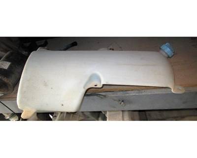 USED FREIGHTLINER WASHER FLUID RESERVOIR. 
P/N: A22-47988