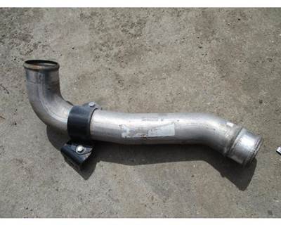USED FREIGHTLINER COOLANT TUBE P/N: A05-31546-000