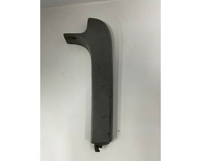 Used Freightliner Century/Columbia Plastic Dash Corner, Part # A18-32005-001 6403550 A1832005001