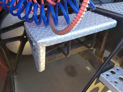 Freightliner Cascadia 125