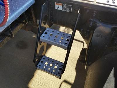 Freightliner Cascadia 125