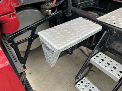 Freightliner Cascadia 125