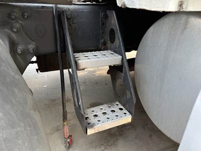 Freightliner Cascadia 125