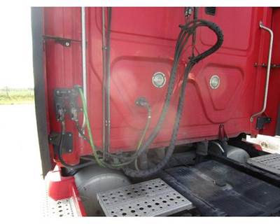 Used Freightliner Cascadia 125 Straight Black Air Hose Set