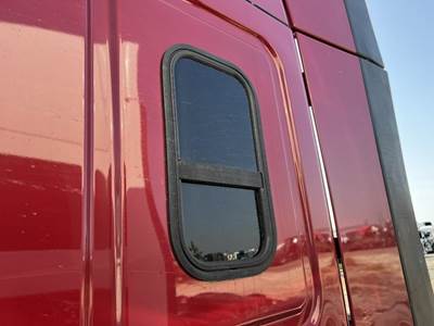 Freightliner Cascadia for a Freightliner CASCADIA 126