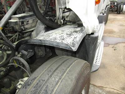 Freightliner Cascadia Left for a Freightliner CASCADIA 125