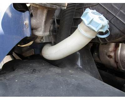 Used 2009 Freightliner Cascadia 125 Windshield Washer Fluid Reservoir