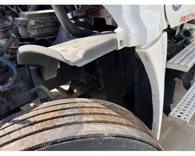 Used 2017 Freightliner Cascadia Inner Splash Guard, Left, Black Plastic