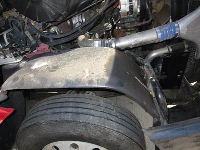 Freightliner Century Class Right for a Freightliner CENTURY CLASS 112