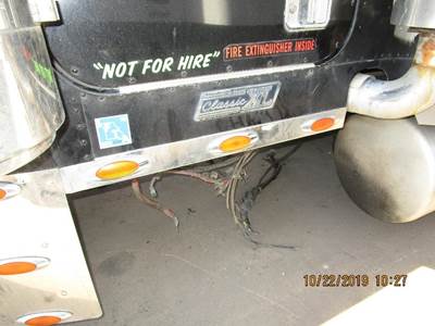 Freightliner Classic XL Left for a Freightliner FLD132 XL CLASSIC