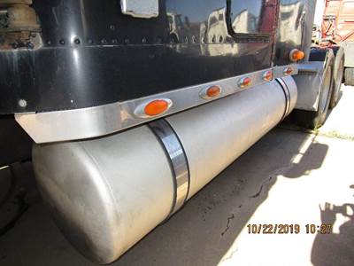 Freightliner Classic XL Left for a Freightliner FLD132 XL CLASSIC