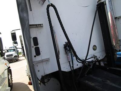 Freightliner Columbia 120