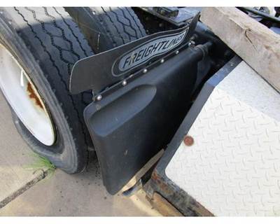 Used 2007 Freightliner Columbia 120 Right Black Plastic Rear Quarter Fender