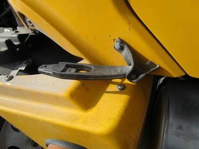 Freightliner Columbia Left for a Freightliner COLUMBIA 120