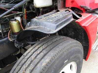 Freightliner Columbia Left for a Freightliner COLUMBIA 120