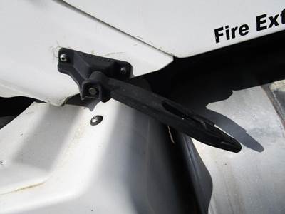 Freightliner Columbia Left for a Freightliner COLUMBIA 120