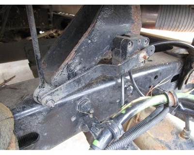 2006 Freightliner Columbia Rear Sleeper Air Leveling Valve