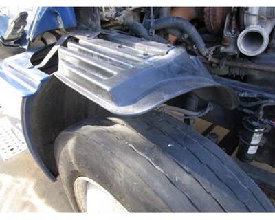 Used 2007 Freightliner Columbia Right Black Plastic Inner Fender Well