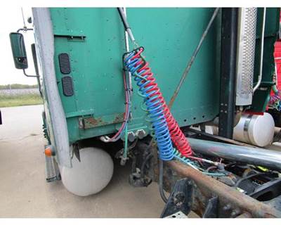 Used Blue Coiled Air Line for Freightliner Columbia 120