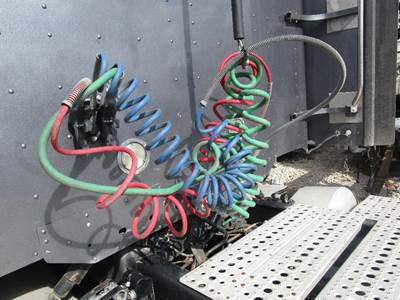 Freightliner Coronado 132