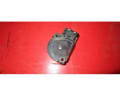 Used Freightliner FLD120 Throttle Position Sensor, Part # 133284