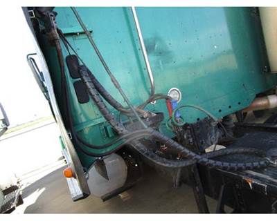 Used 2007 Freightliner ST120 Straight Black Air Hose Set