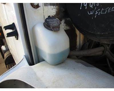 Used 2000 International 4700 Windshield Washer Fluid Reservoir