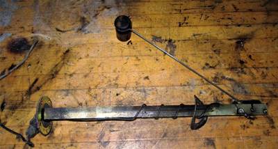 USED INTERNATIONAL FUEL SENDING UNIT