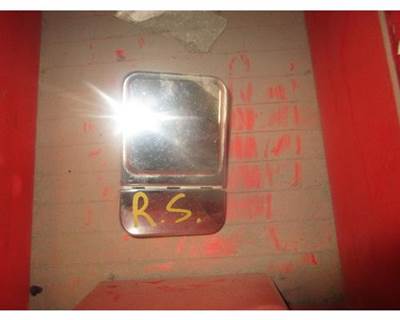 Used International Left Exterior Door Handle