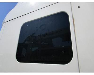 Used 2013 International ProStar Rear Sleeper Window