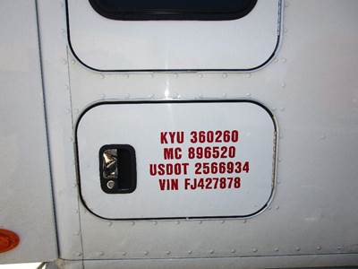 Kenworth T680 Right for a Kenworth T700