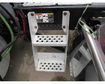 Used 2015 Kenworth T680 Aluminum Frame Mounted Side Steps, Approx. 14 Inches Wide