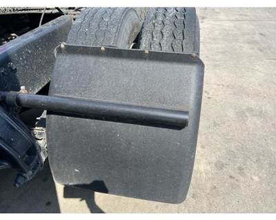 Used 2017 Kenworth T680 Left Rear Quarter Fender, Black Plastic
