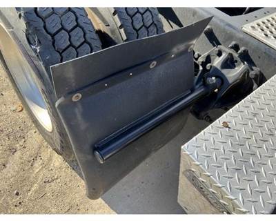 Used 2019 Kenworth T680 Right Rear Quarter Fender, Black Plastic